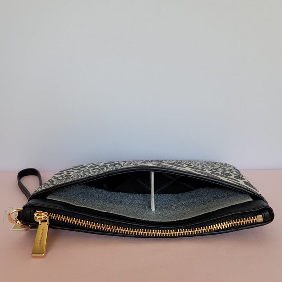 MICHAEL KORS Jet Set Charm Signature Logo Wristlet/Pouch- Black Multi - Picture 8 of 16